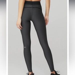Alo airlift suit up legging